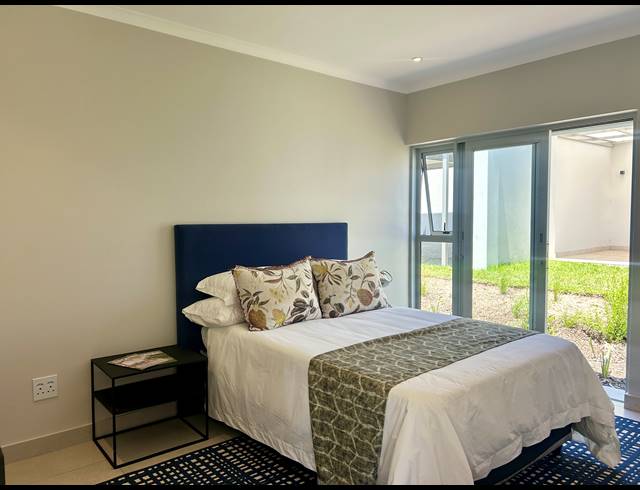2 BEDROOM SIMPLEX FOR SALE IN SHEFFIELD BEACH